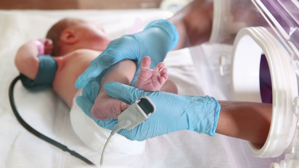 Прогнозирование респираторного дистресс-синдрома с помощью анализа газов пуповинной крови у новорожденных